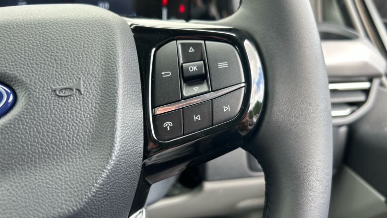 Ford Tourneo Custom 340 L1 Electric Rwd 160kW 65kWh H1 Titanium X 8 seater Auto